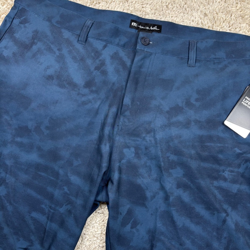 TravisMathew Dock Head Men 42 Insignia Blue Tie Dye Performance Golf Shorts NWT